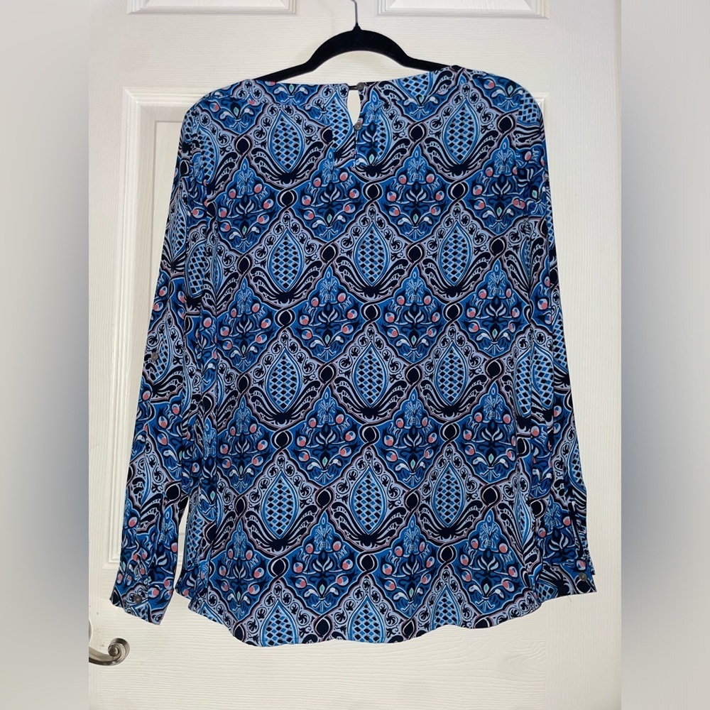 LOFT Blue and Blackberry Patterned Blouse Small - Picture 2 of 4